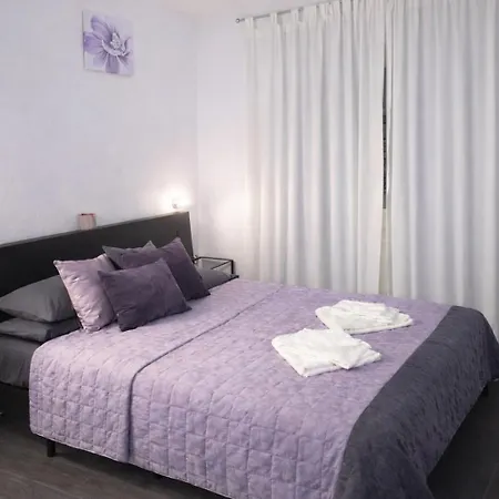 Saint Peter Basilica 200m- 2br -2ba -sleeps 6 Apartmán *