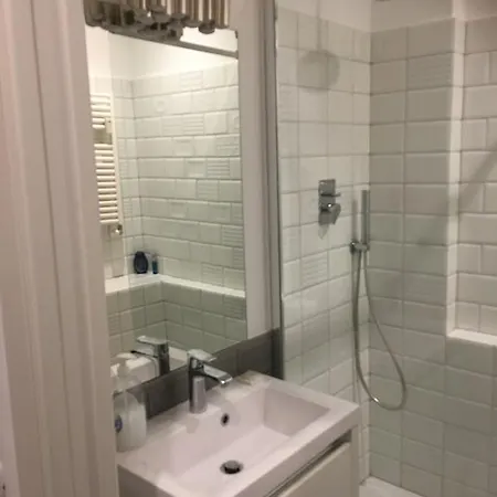 Apartman Saint Peter Basilica 200m- 2br -2ba -sleeps 6 Róma